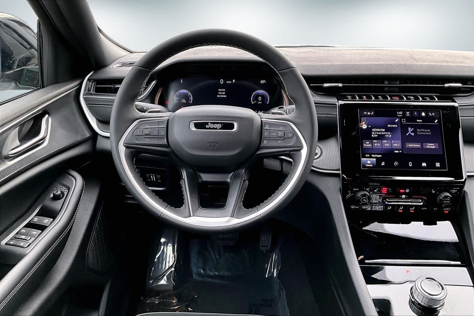 Thumbnail: 2025 Jeep Grand Cherokee - 15