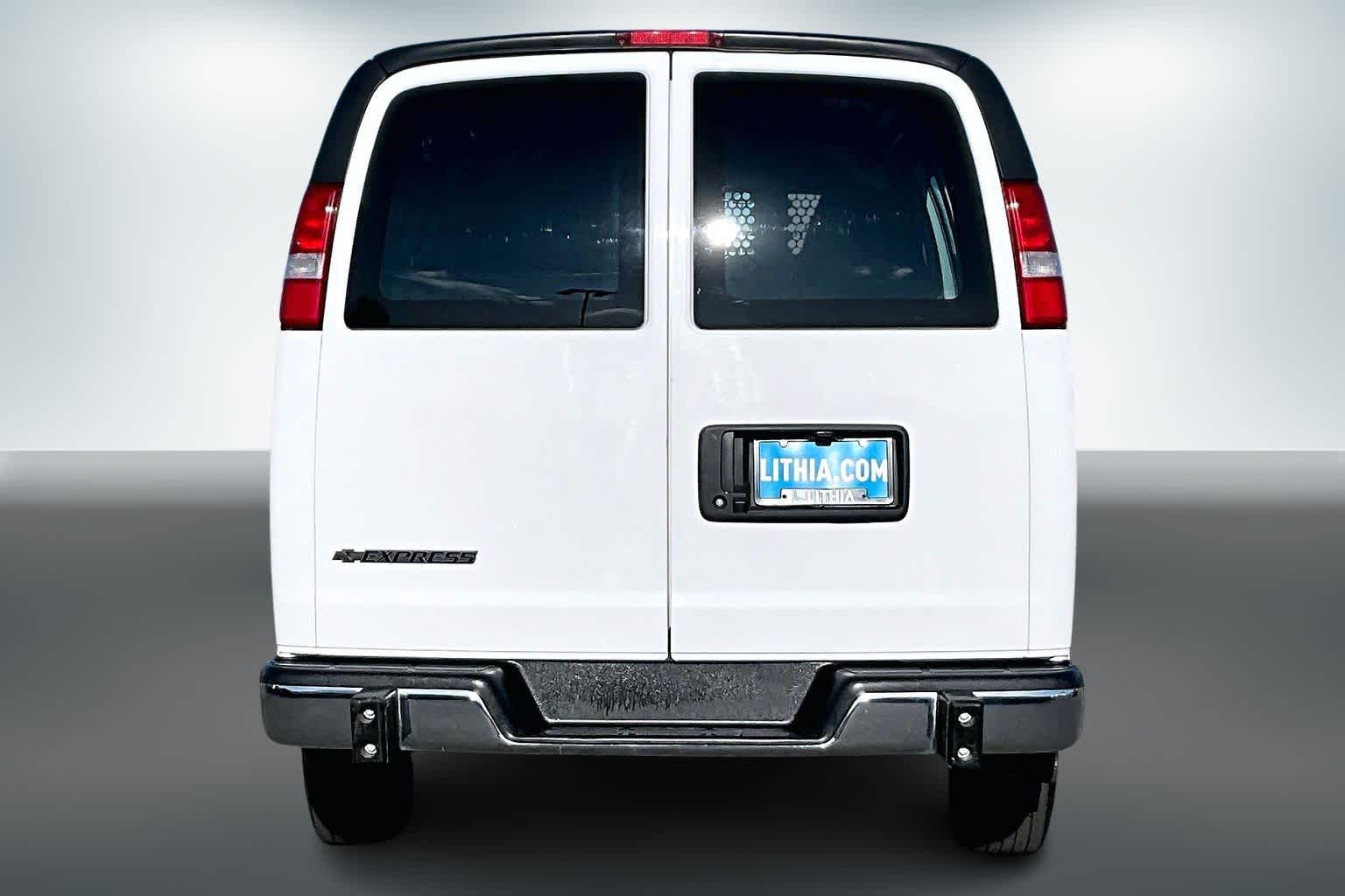 Thumbnail: 2024 Chevrolet Express - 4