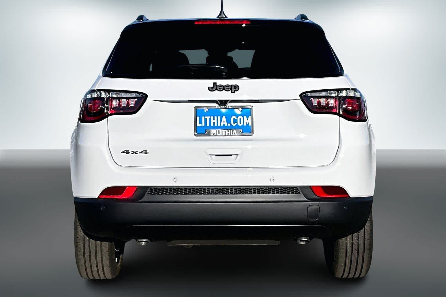 Thumbnail: 2026 Jeep Compass - 5