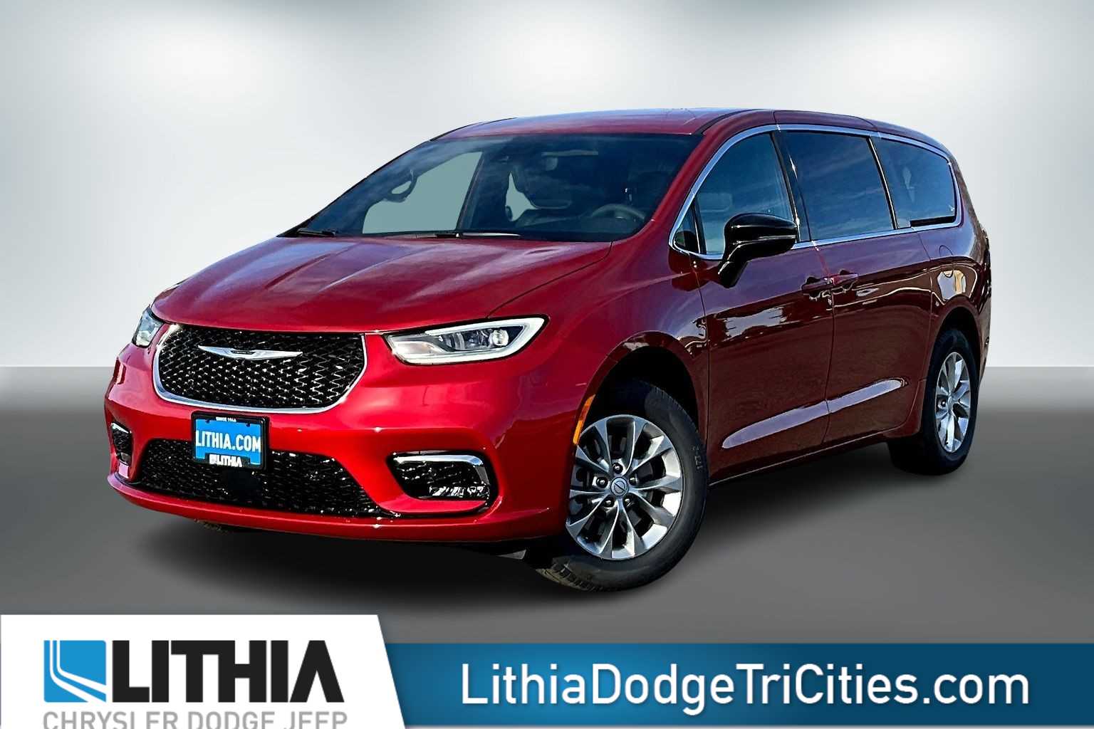 Thumbnail: 2026 Chrysler Pacifica - 1