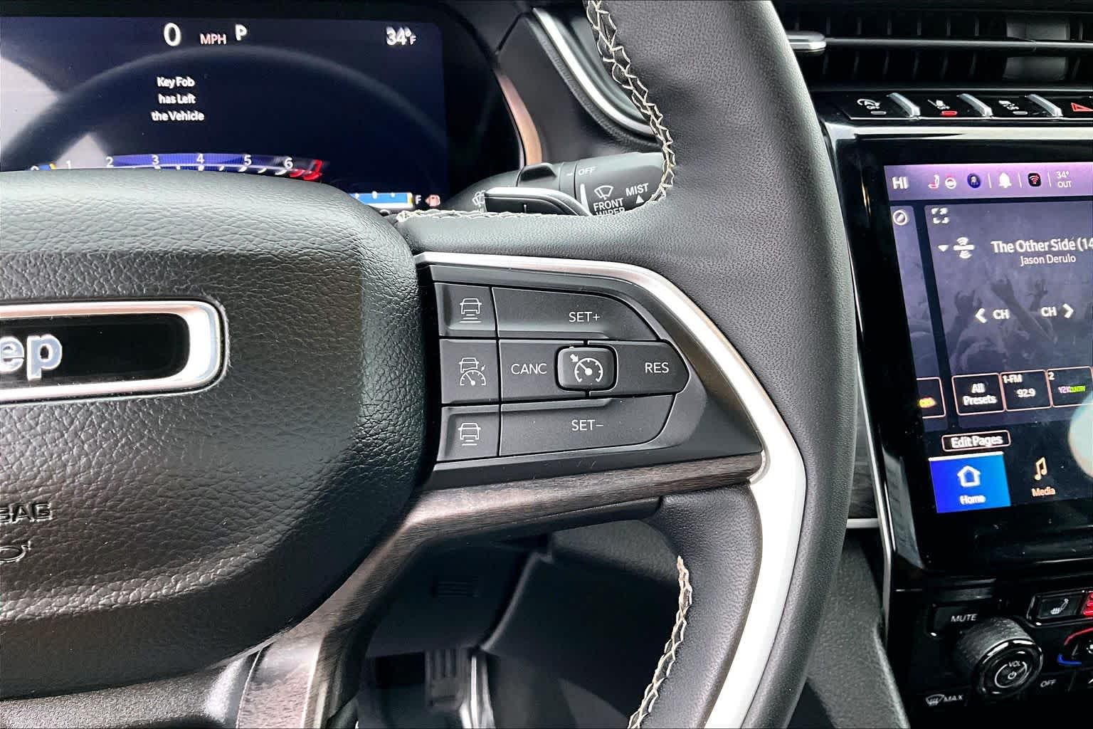 Thumbnail: 2023 Jeep Grand Cherokee - 24