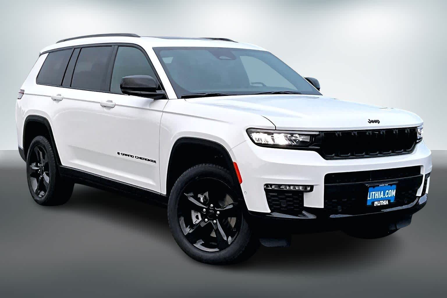 Thumbnail: 2025 Jeep Grand Cherokee - 22