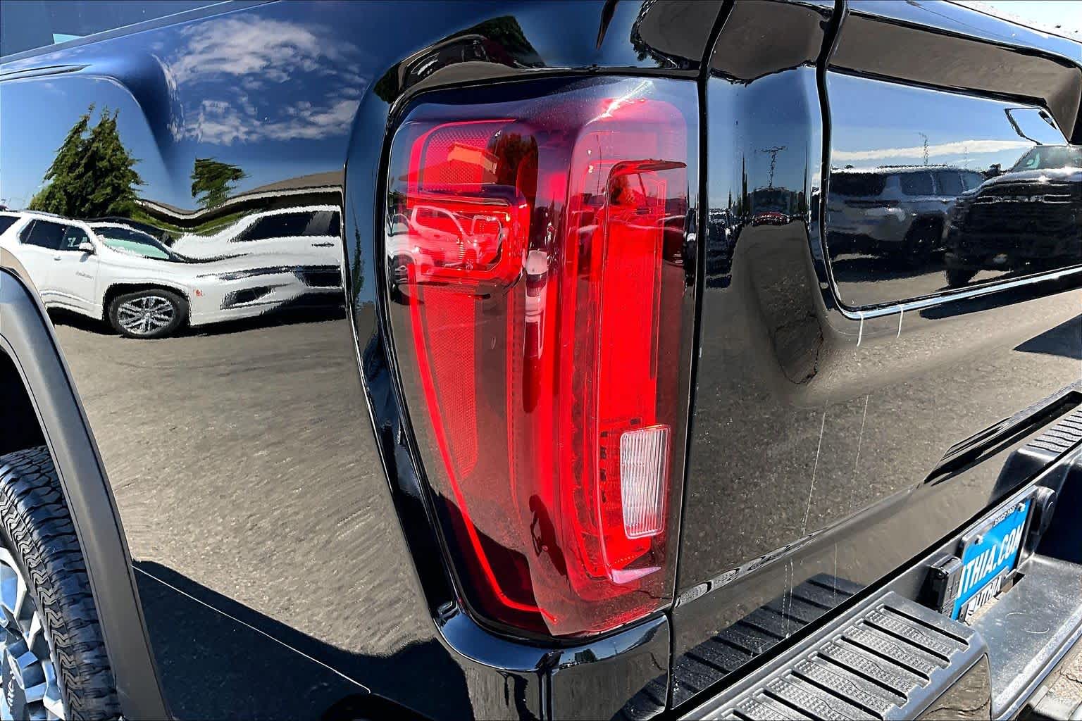 Thumbnail: 2022 GMC Sierra 2500 - 30