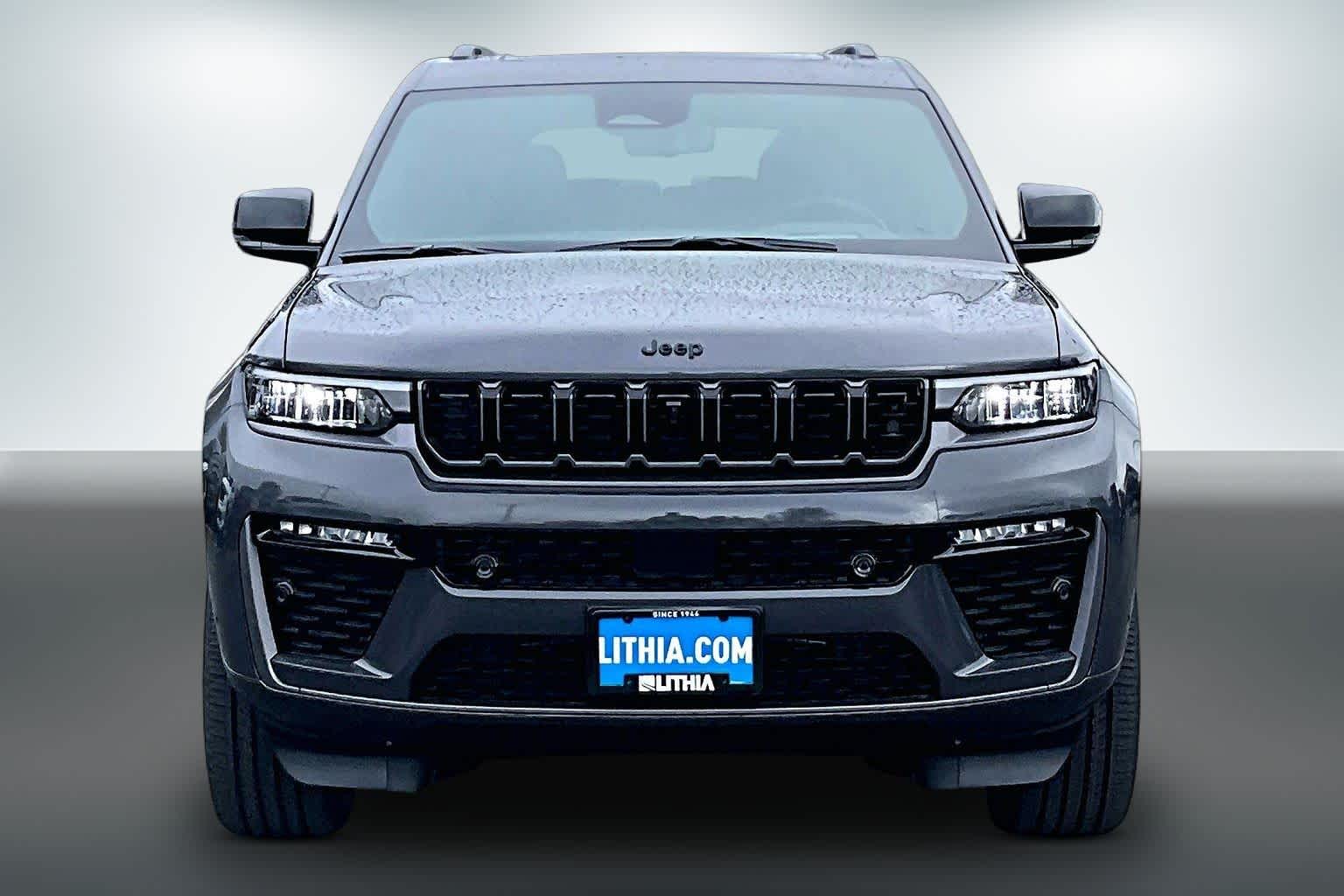 Thumbnail: 2026 Jeep Grand Cherokee - 6
