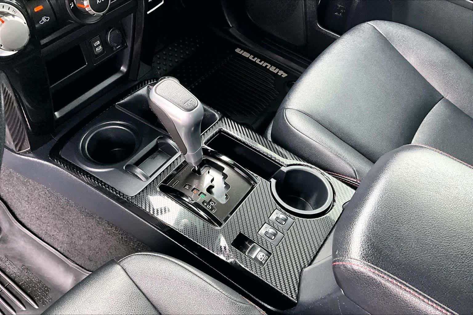 Thumbnail: 2019 Toyota 4Runner - 16