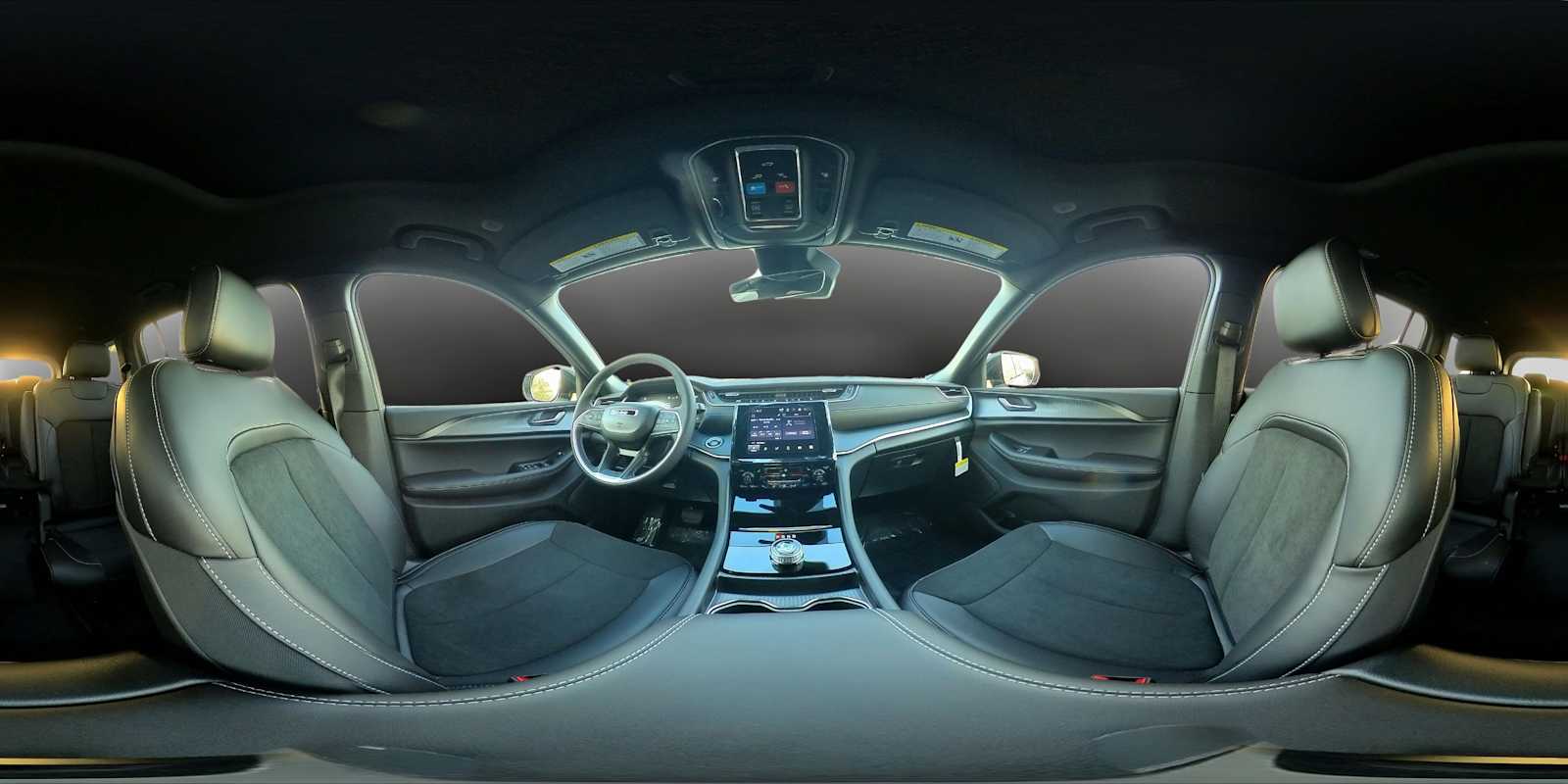 Thumbnail: 2025 Jeep Grand Cherokee - 24