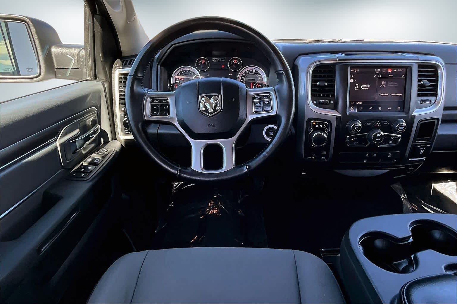 Thumbnail: 2022 RAM 1500 Classic - 14