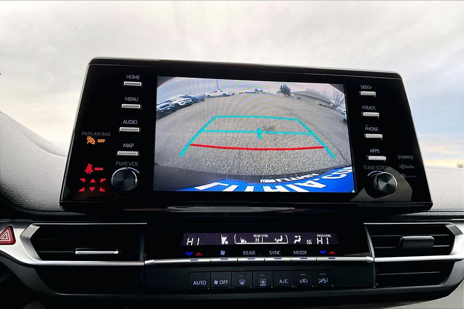 Thumbnail: 2024 Toyota Sienna - 26