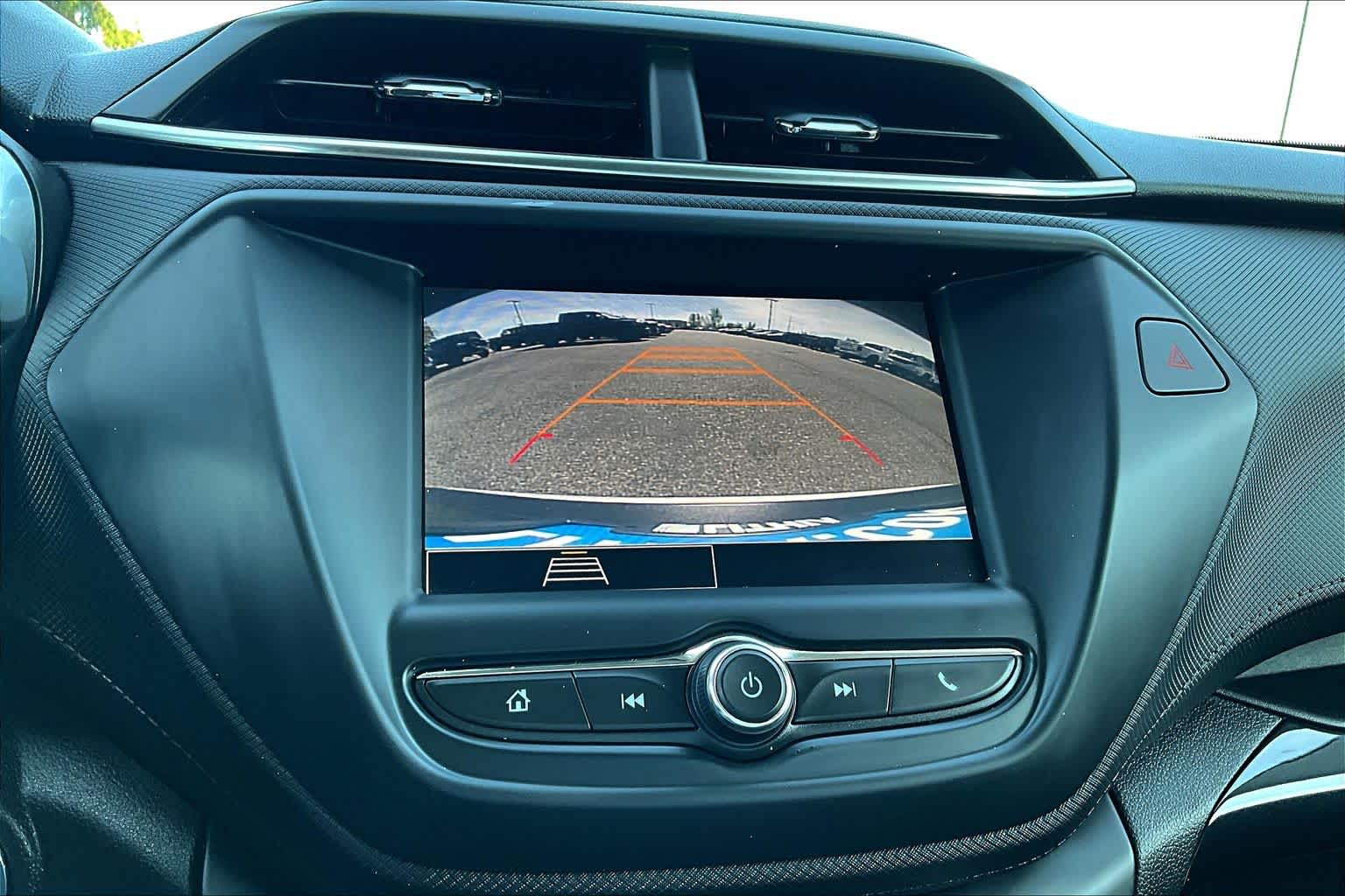 Thumbnail: 2022 Chevrolet TrailBlazer - 26