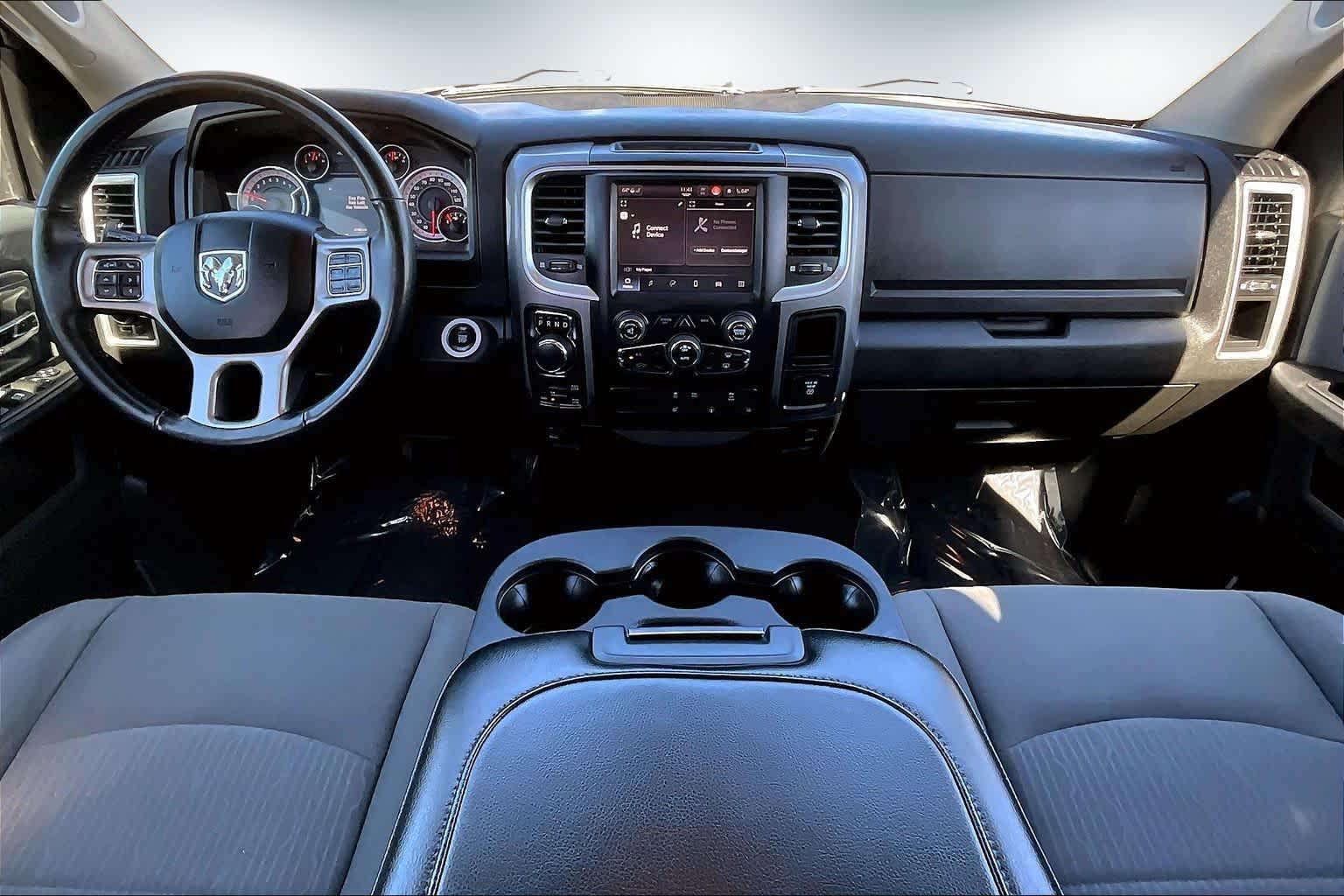 Thumbnail: 2022 RAM 1500 Classic - 10