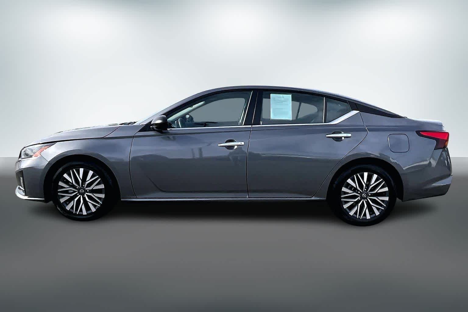 Thumbnail: 2024 Nissan Altima - 3