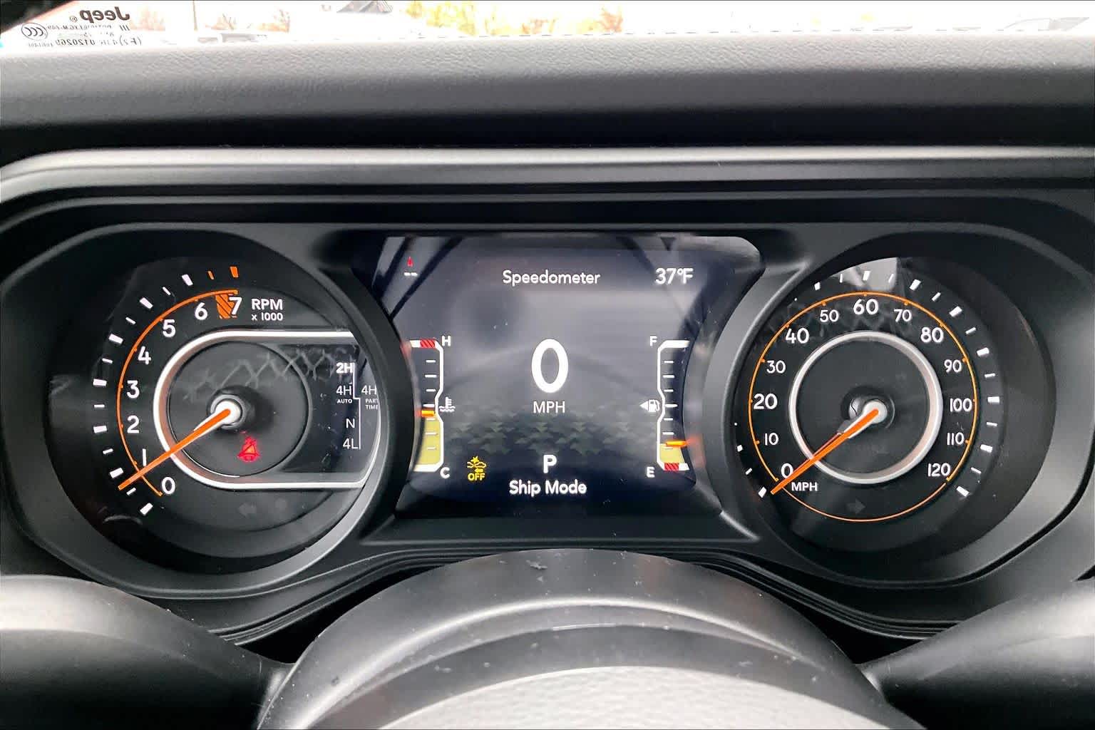 Thumbnail: 2026 Jeep Gladiator - 18