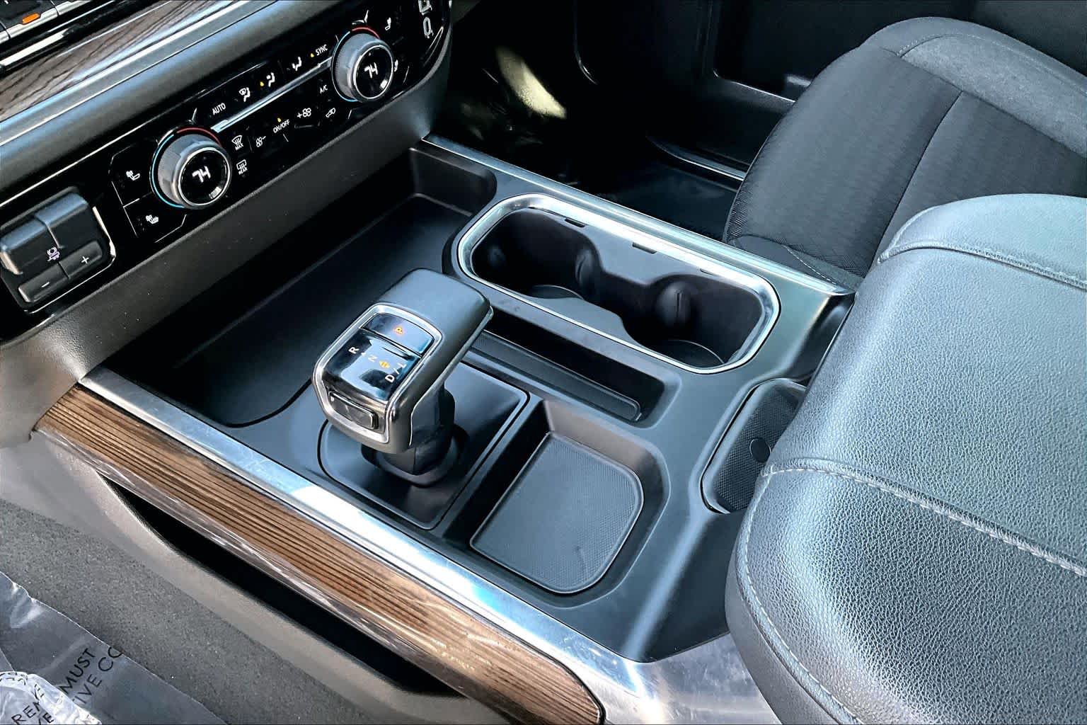 Thumbnail: 2024 Chevrolet Silverado 1500 - 16