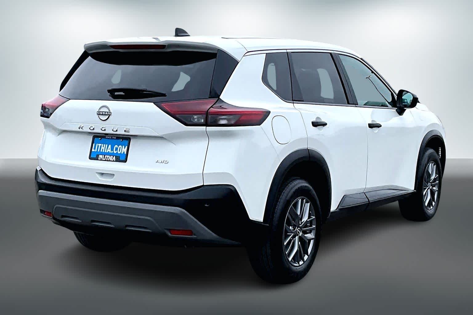Thumbnail: 2023 Nissan Rogue - 22