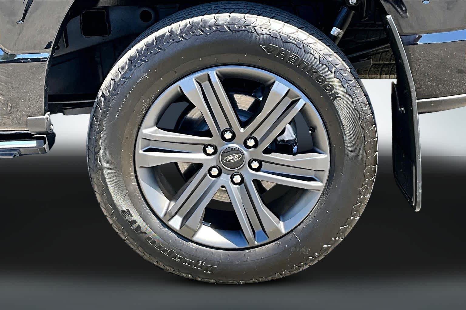 Thumbnail: 2023 Ford F-150 - 33
