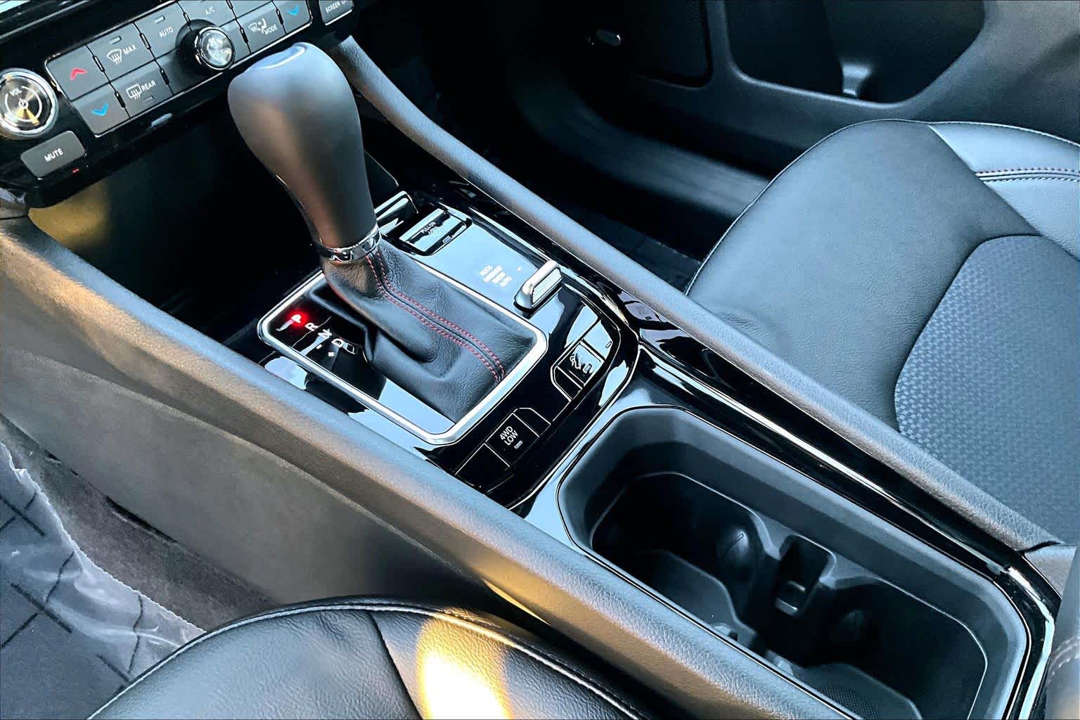 Thumbnail: 2026 Jeep Compass - 17