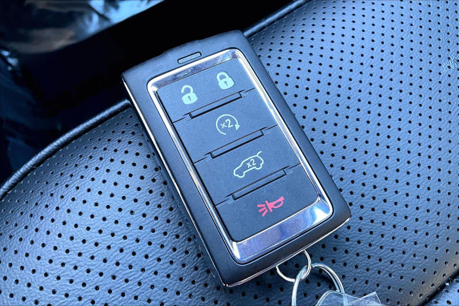 Thumbnail: 2026 Jeep Grand Cherokee - 20