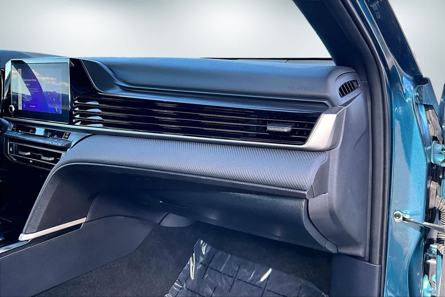 Thumbnail: 2025 Toyota Camry - 23