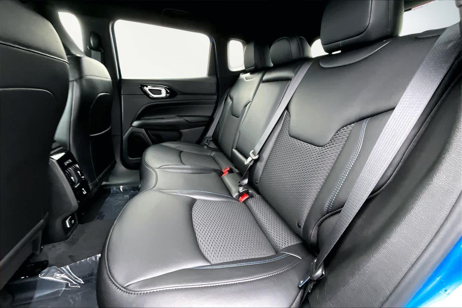 Thumbnail: 2026 Jeep Compass - 13