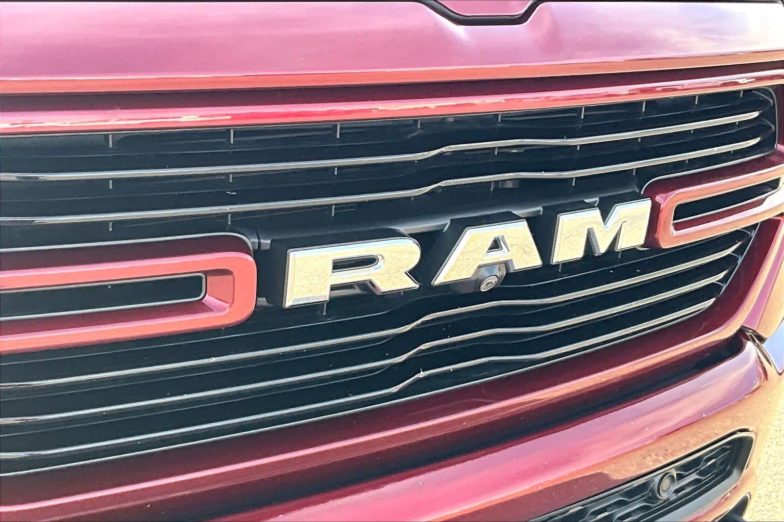 Thumbnail: 2020 RAM 1500 - 32