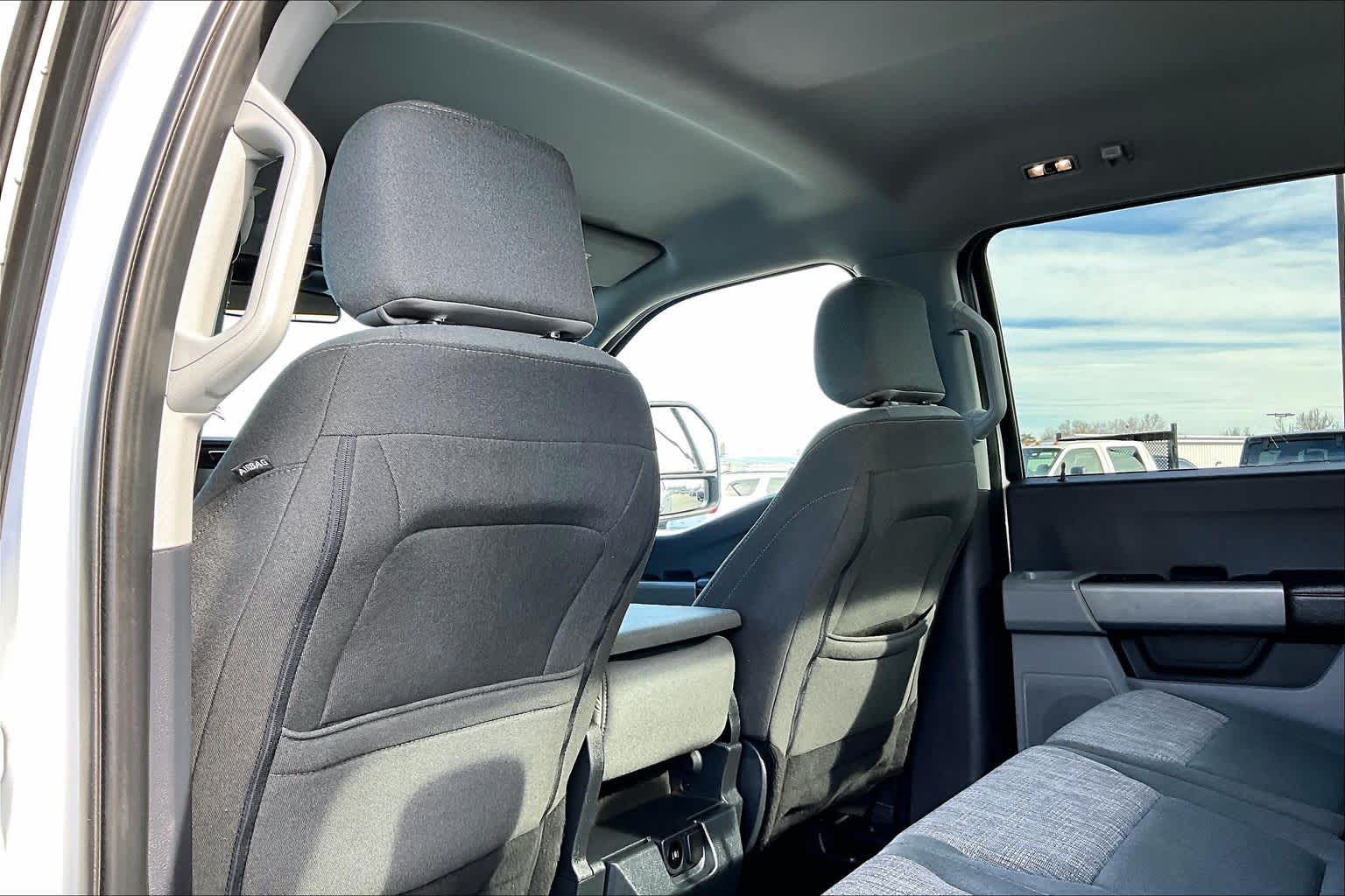 Thumbnail: 2024 Ford Econoline - 12