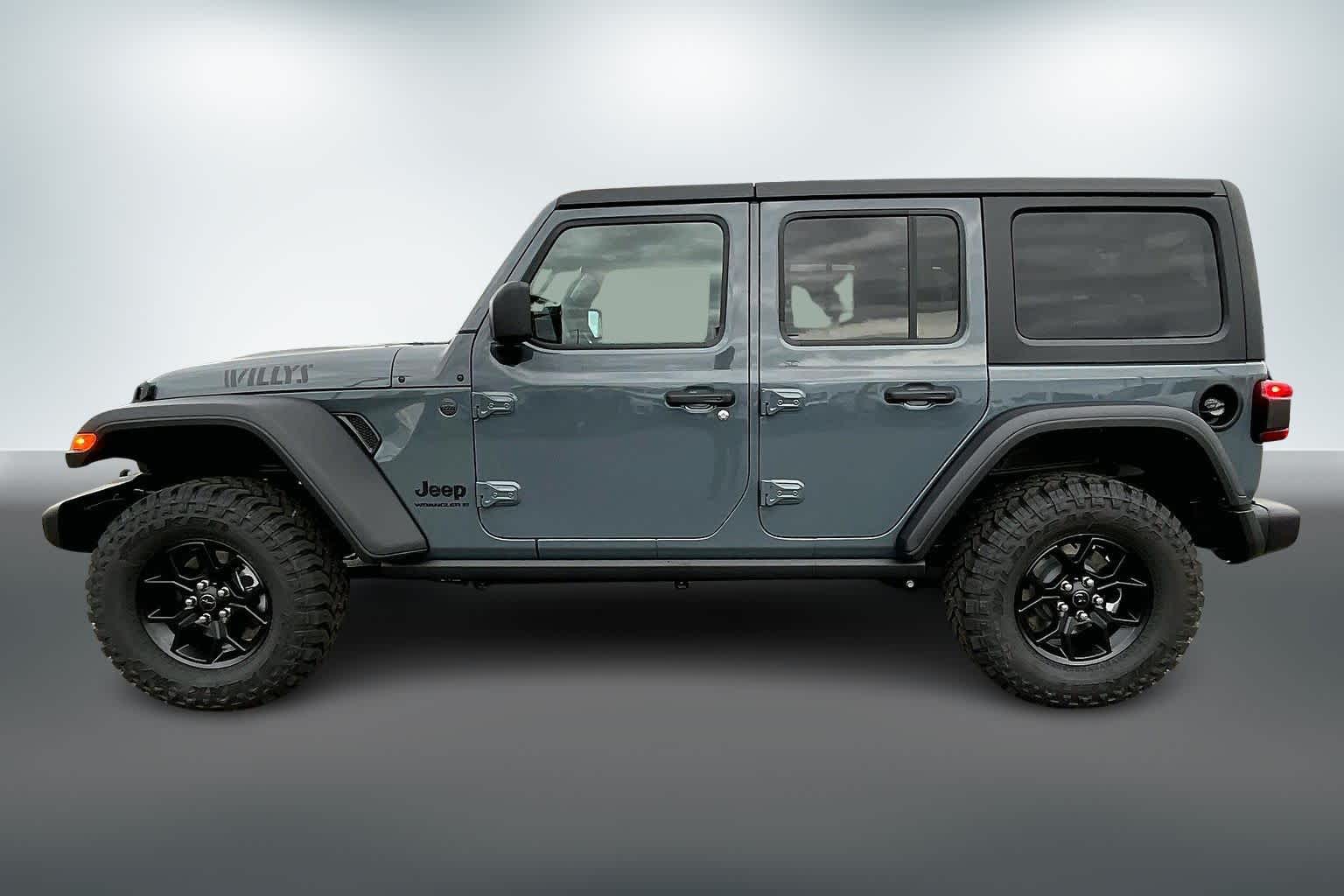 Thumbnail: 2026 Jeep Wrangler - 3