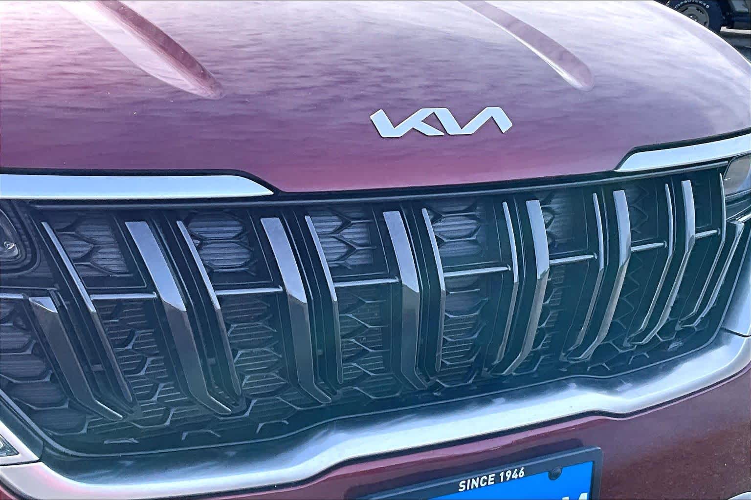 Thumbnail: 2024 Kia Carnival - 32