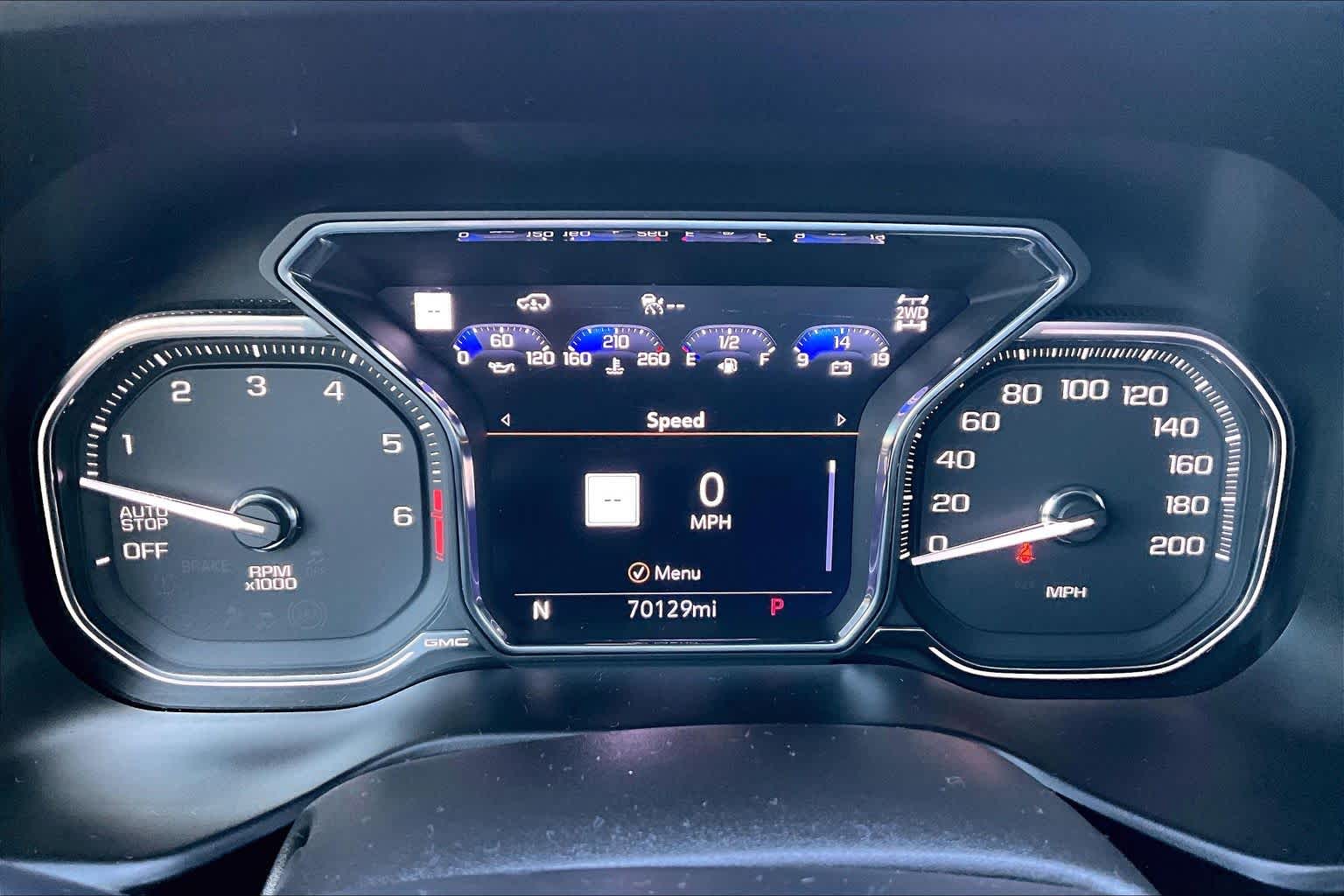 Thumbnail: 2021 GMC Yukon - 16