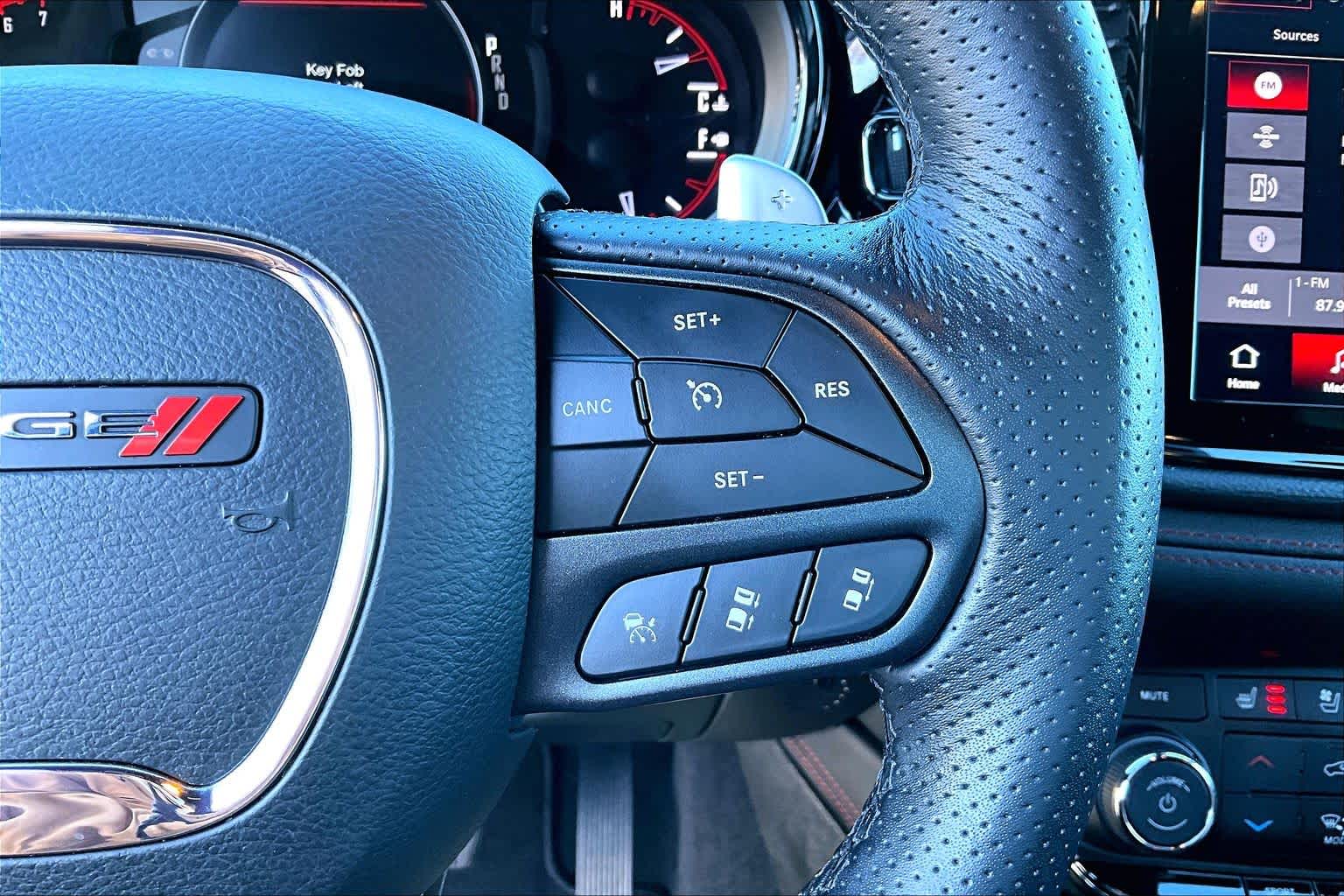 Thumbnail: 2025 Dodge Durango - 25