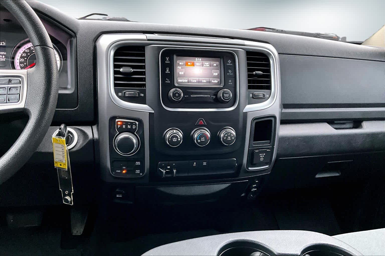 Thumbnail: 2022 RAM 1500 Classic - 15