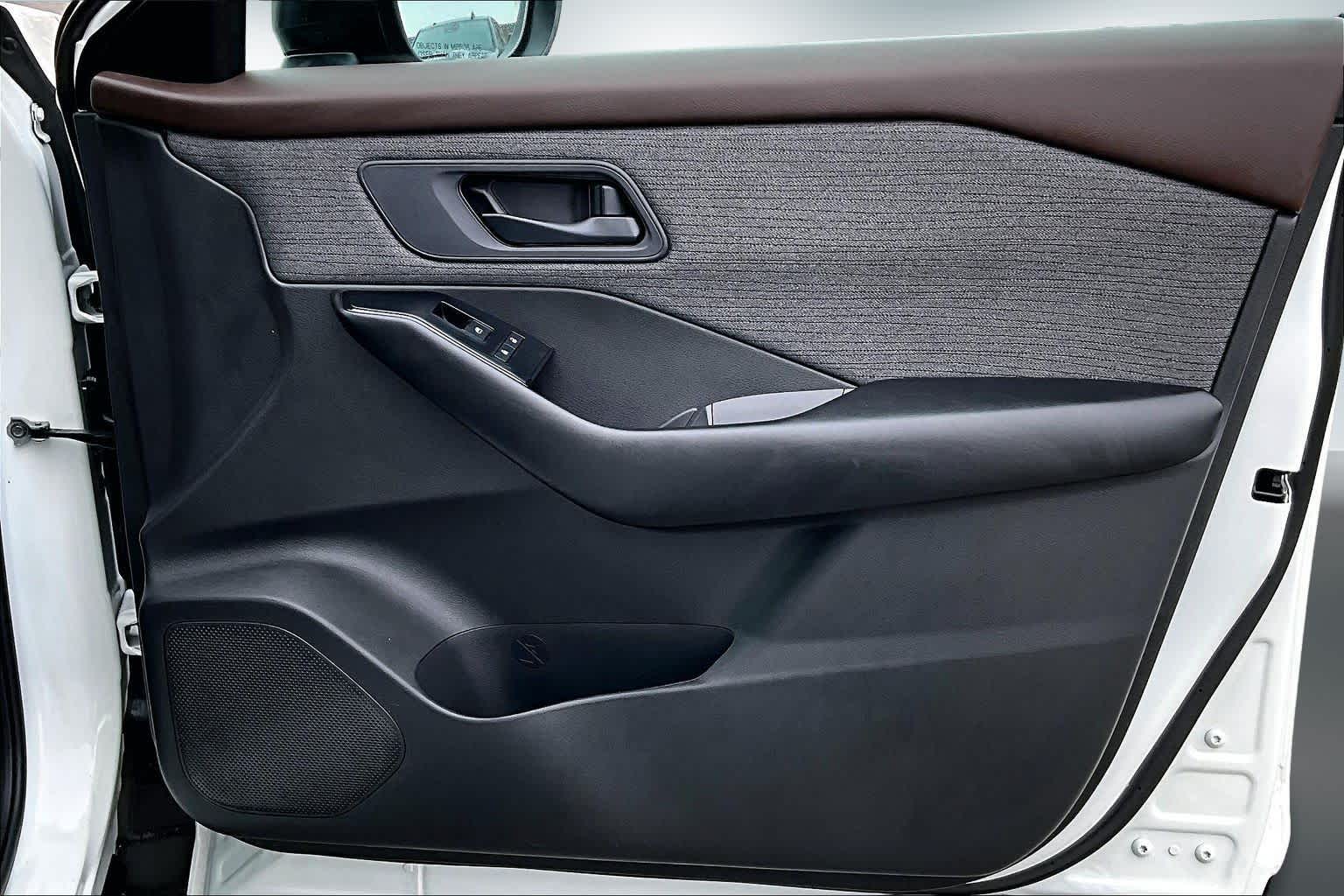 Thumbnail: 2023 Nissan Rogue - 28