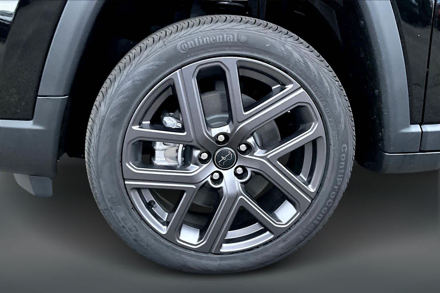 Thumbnail: 2026 Jeep Compass - 8