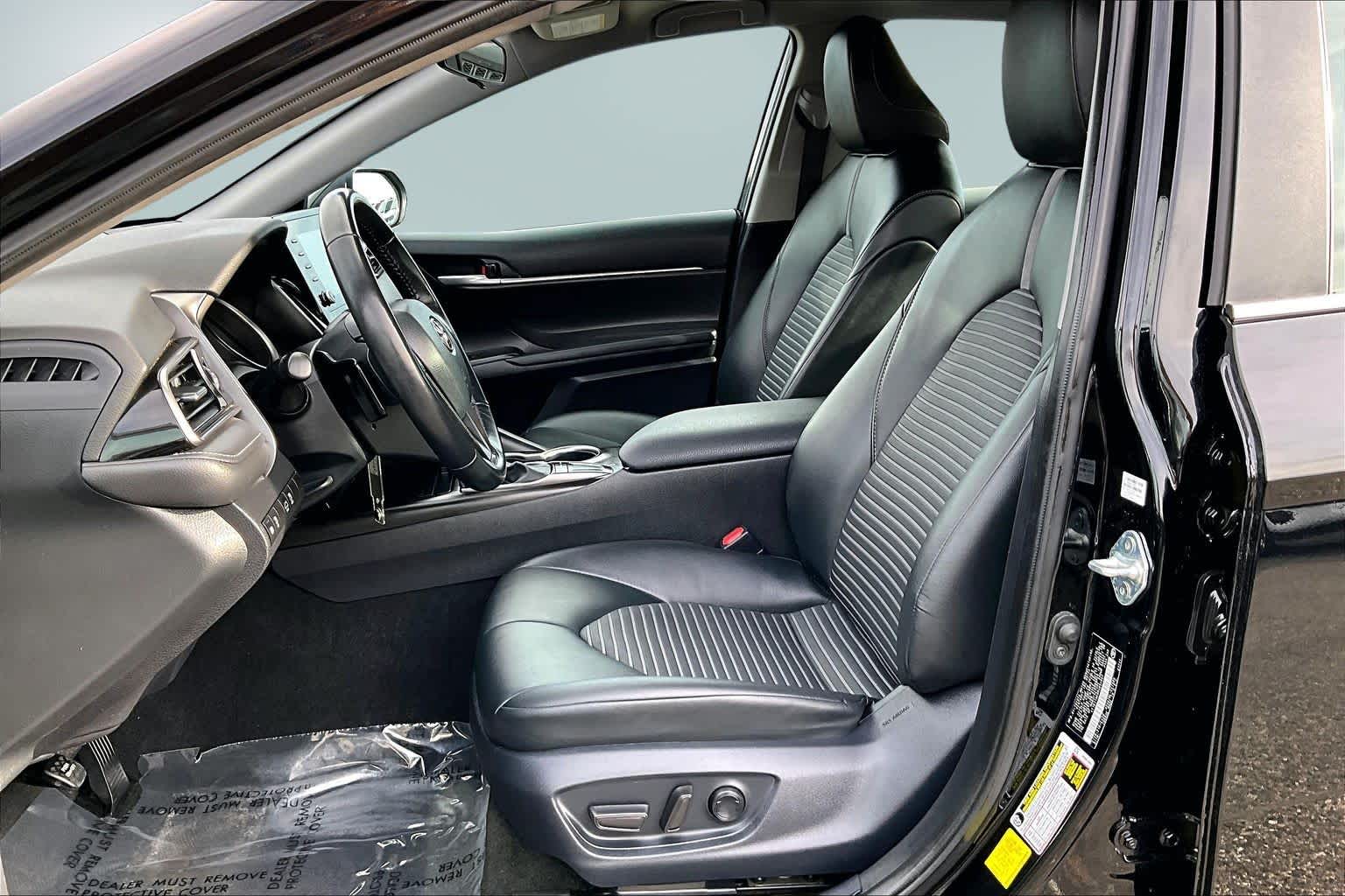 Thumbnail: 2024 Toyota Camry - 11