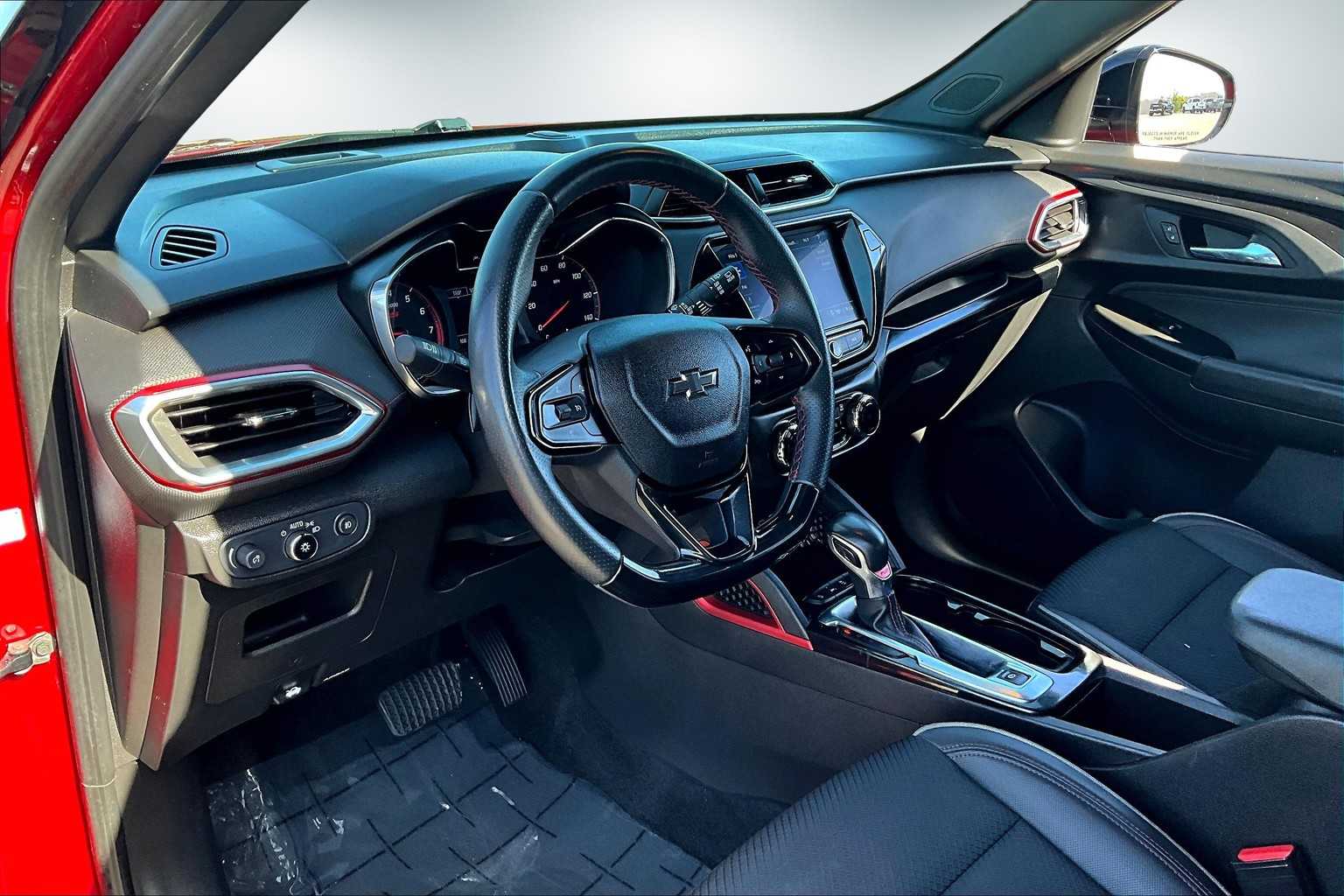 Thumbnail: 2021 Chevrolet TrailBlazer - 2