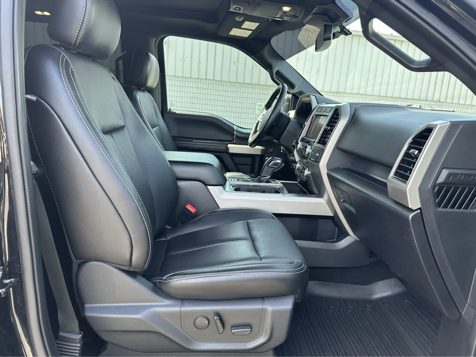 Thumbnail: 2019 Ford F-150 - 33