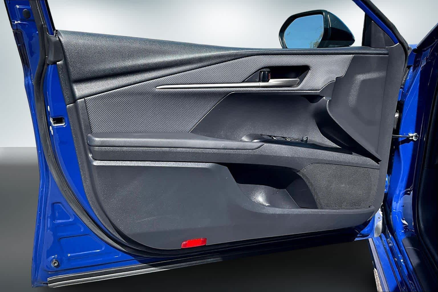 Thumbnail: 2025 Toyota Camry - 27