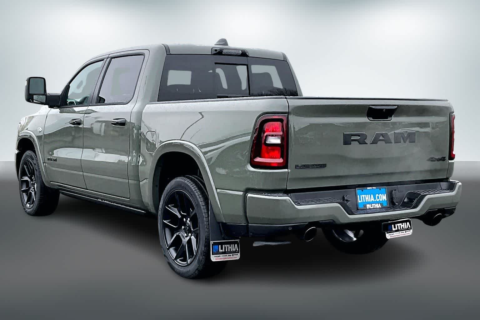 Thumbnail: 2026 RAM 1500 - 4