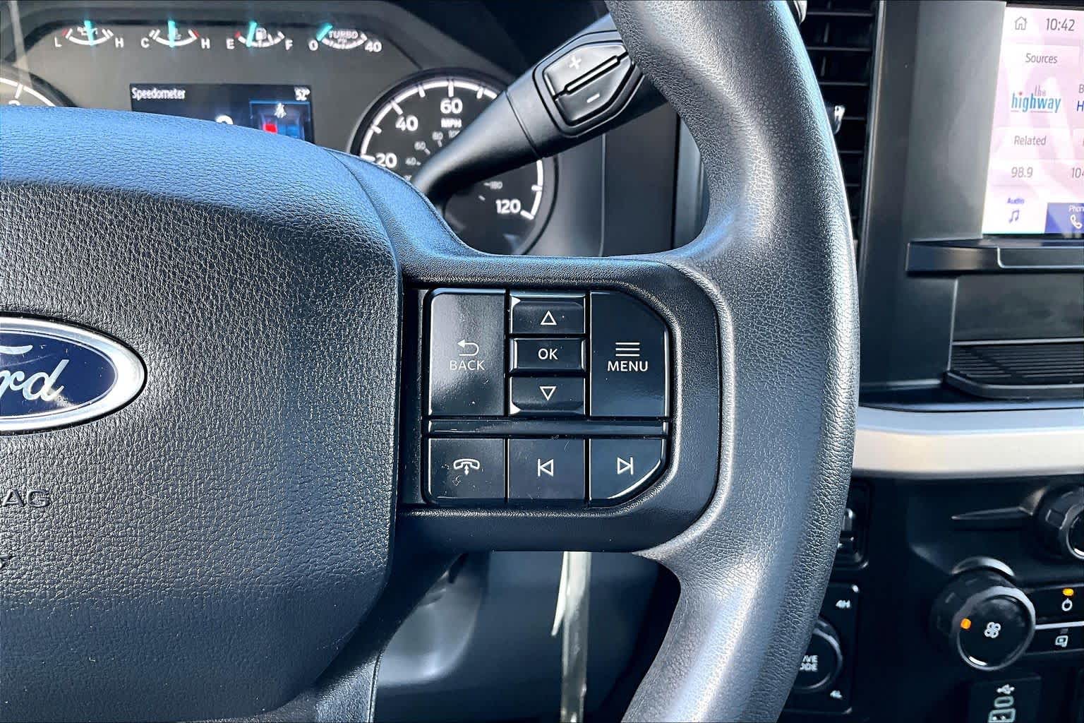 Thumbnail: 2024 Ford Econoline - 25