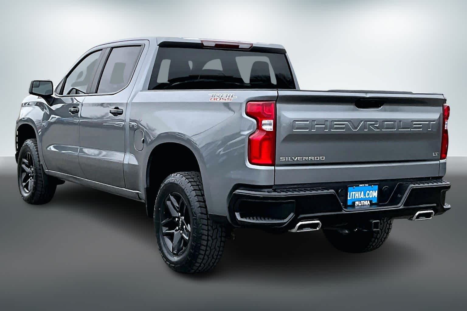 Thumbnail: 2021 Chevrolet Silverado 1500 - 4
