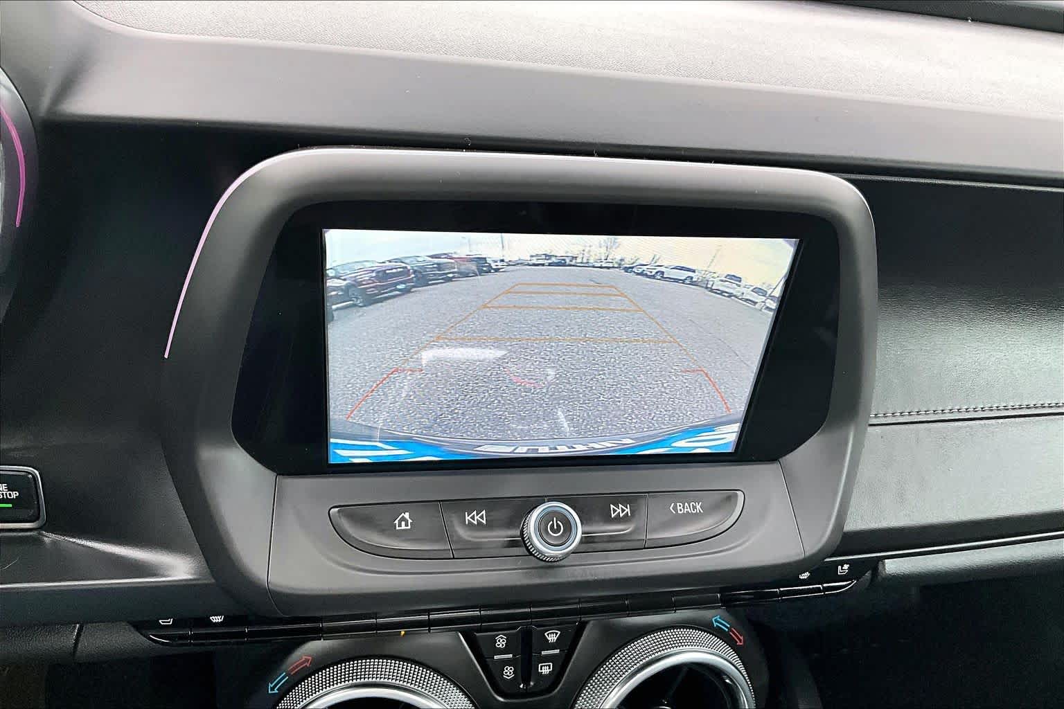 Thumbnail: 2018 Chevrolet Camaro - 25