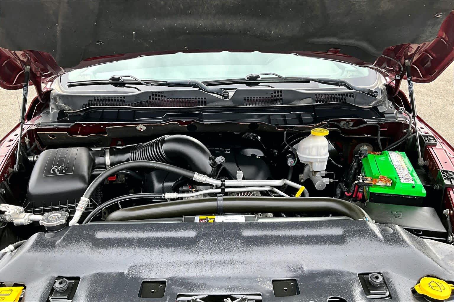 Thumbnail: 2019 RAM 1500 Classic - 8