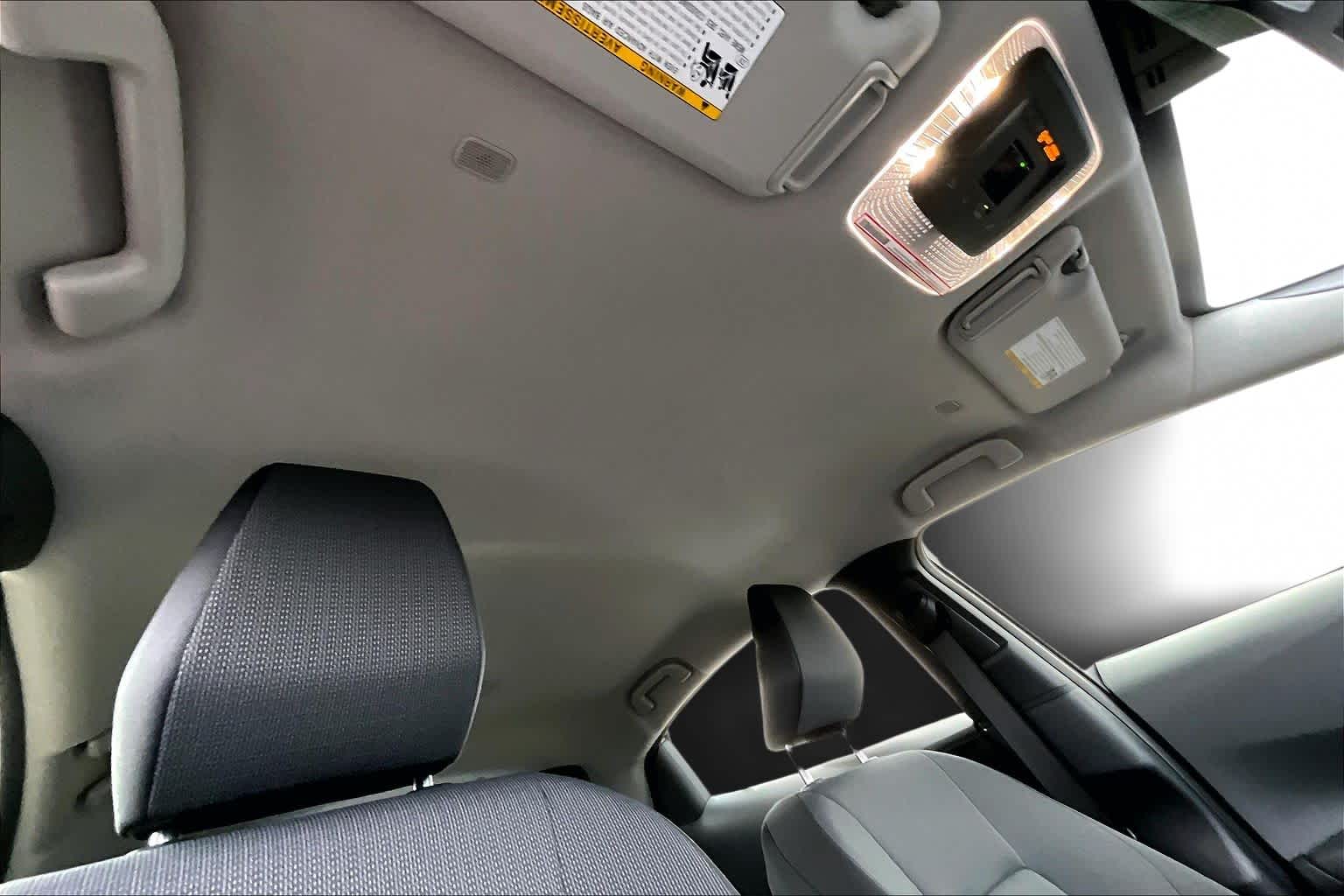 Thumbnail: 2024 Toyota Prius - 30