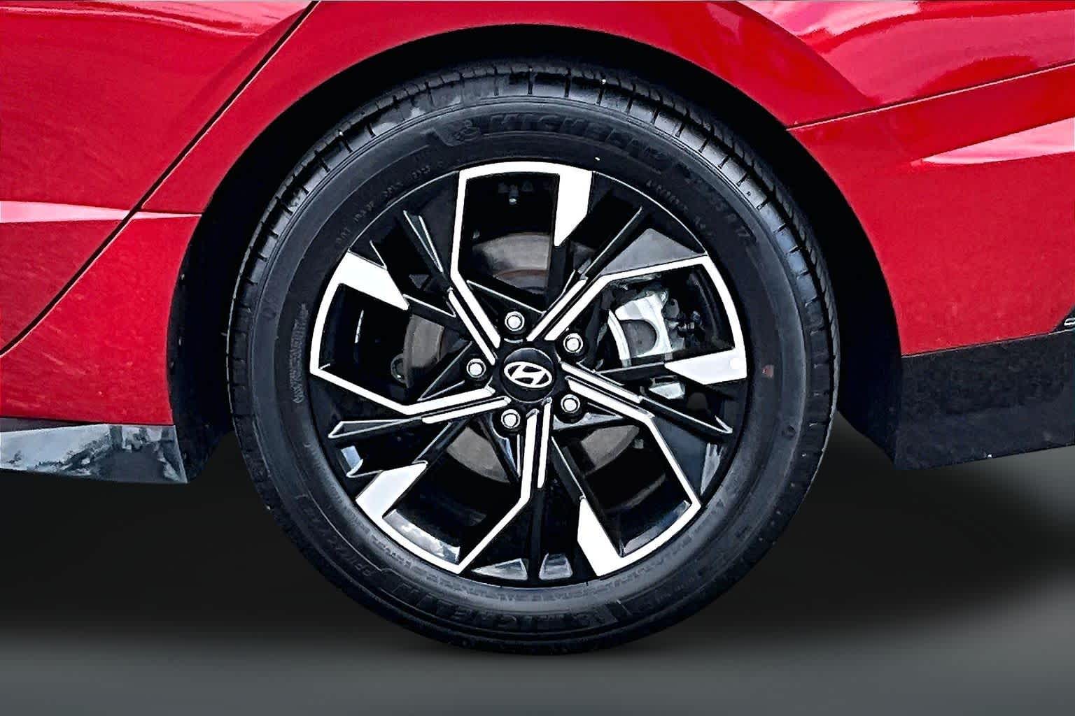 Thumbnail: 2024 Hyundai Sonata - 32