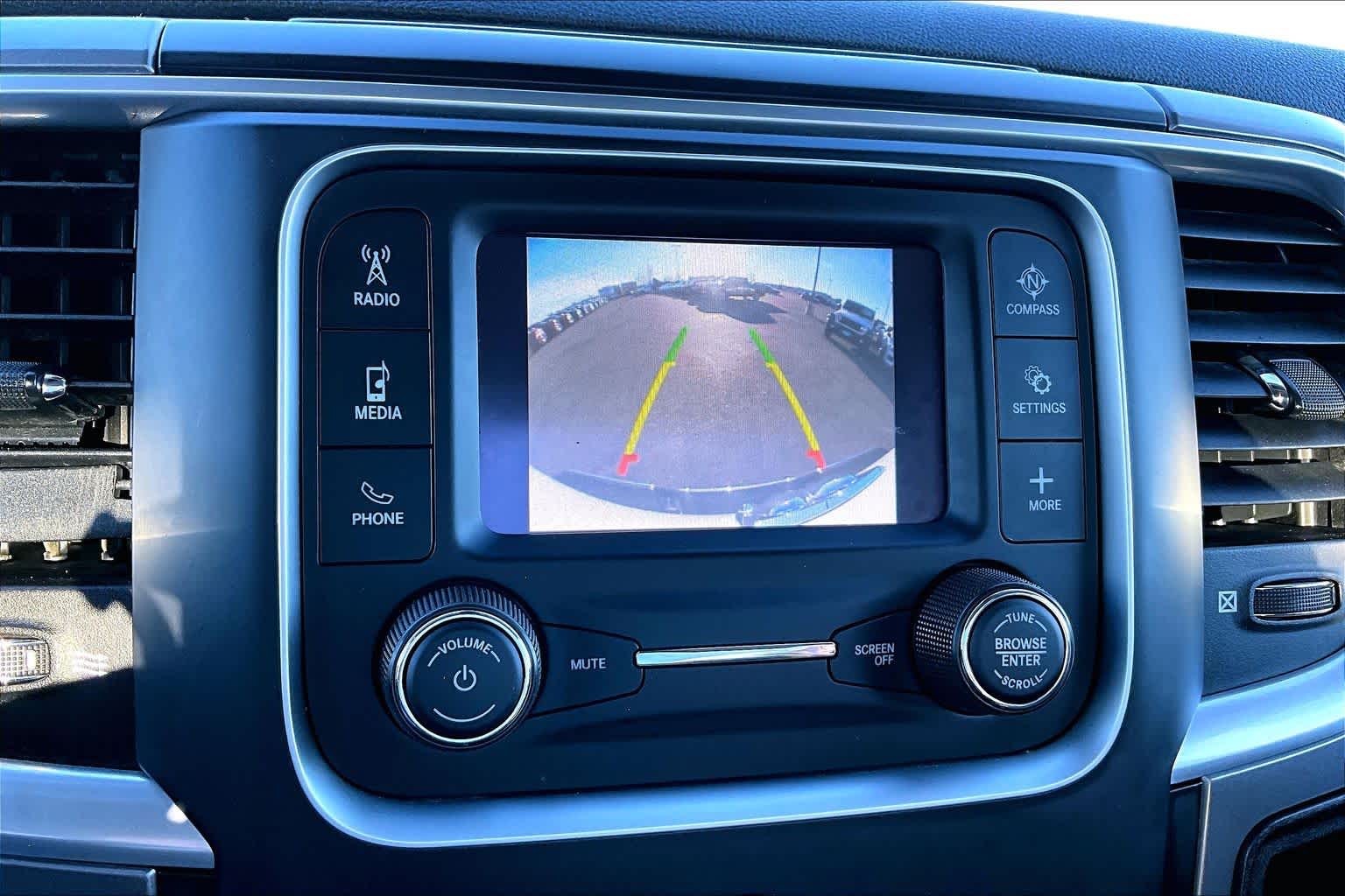 Thumbnail: 2022 RAM 1500 Classic - 26