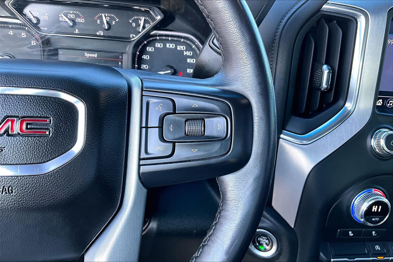 Thumbnail: 2022 GMC Sierra 1500 - 25