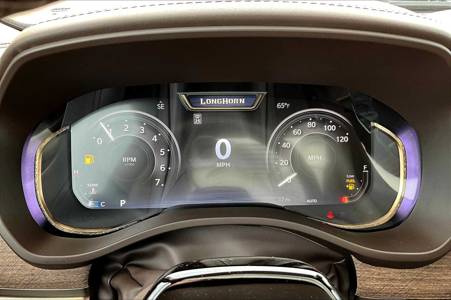 Thumbnail: 2026 RAM 1500 - 18