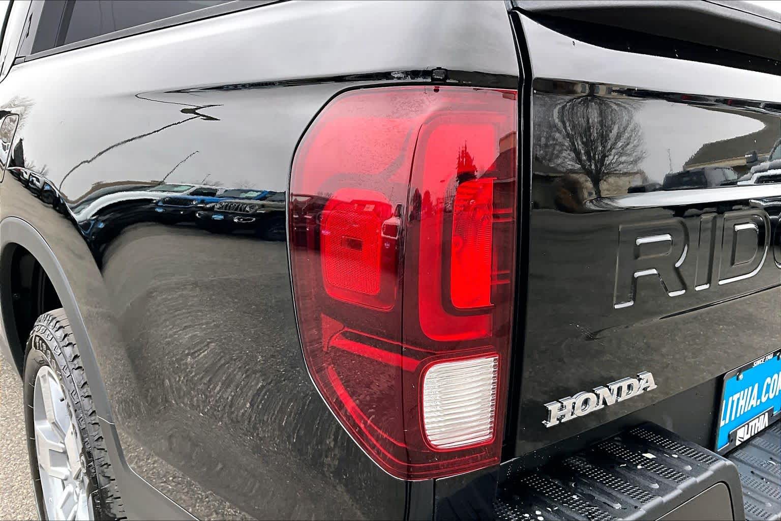 Thumbnail: 2025 Honda Ridgeline - 32