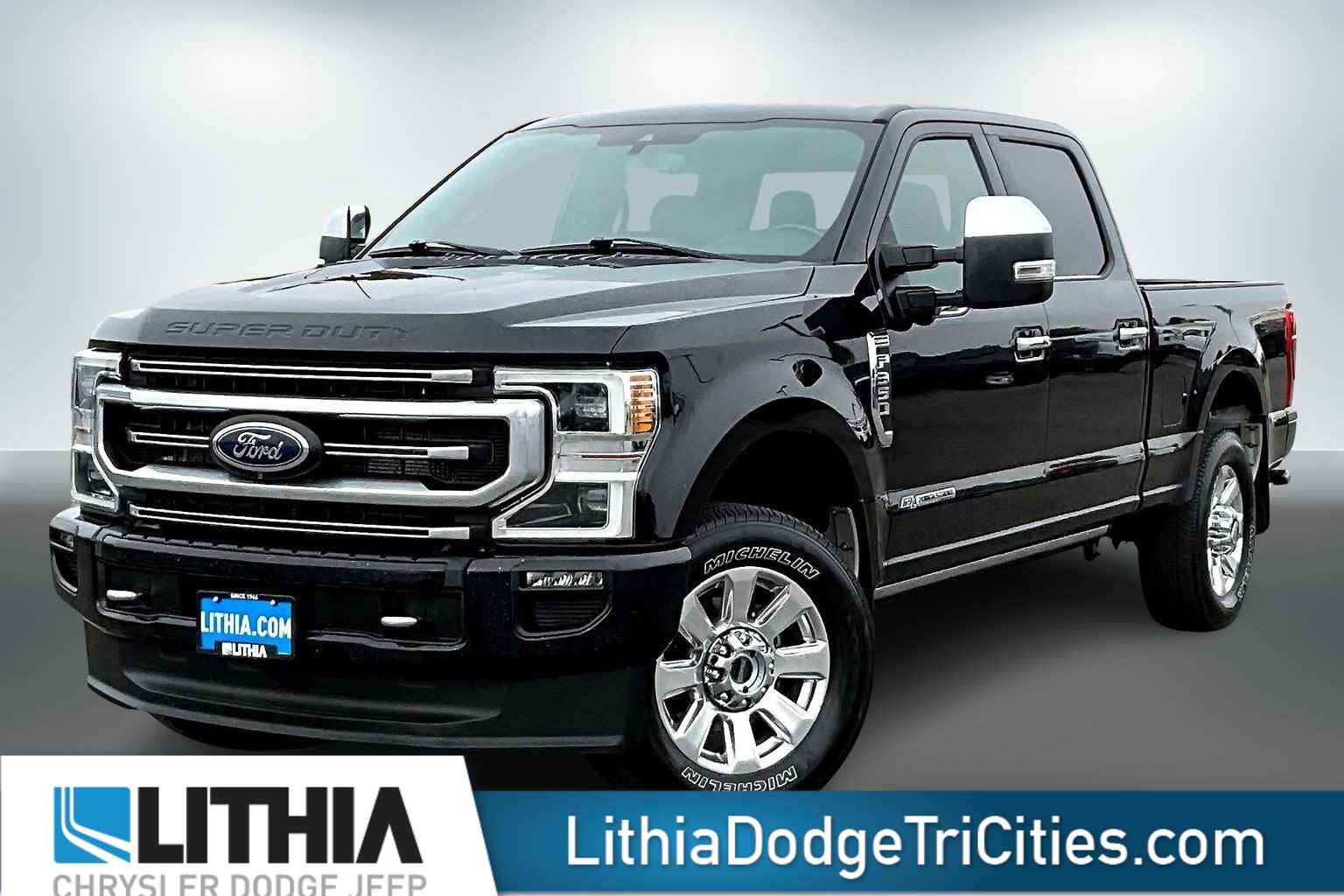 2022 Ford F-350 Super Duty Platinum's photo