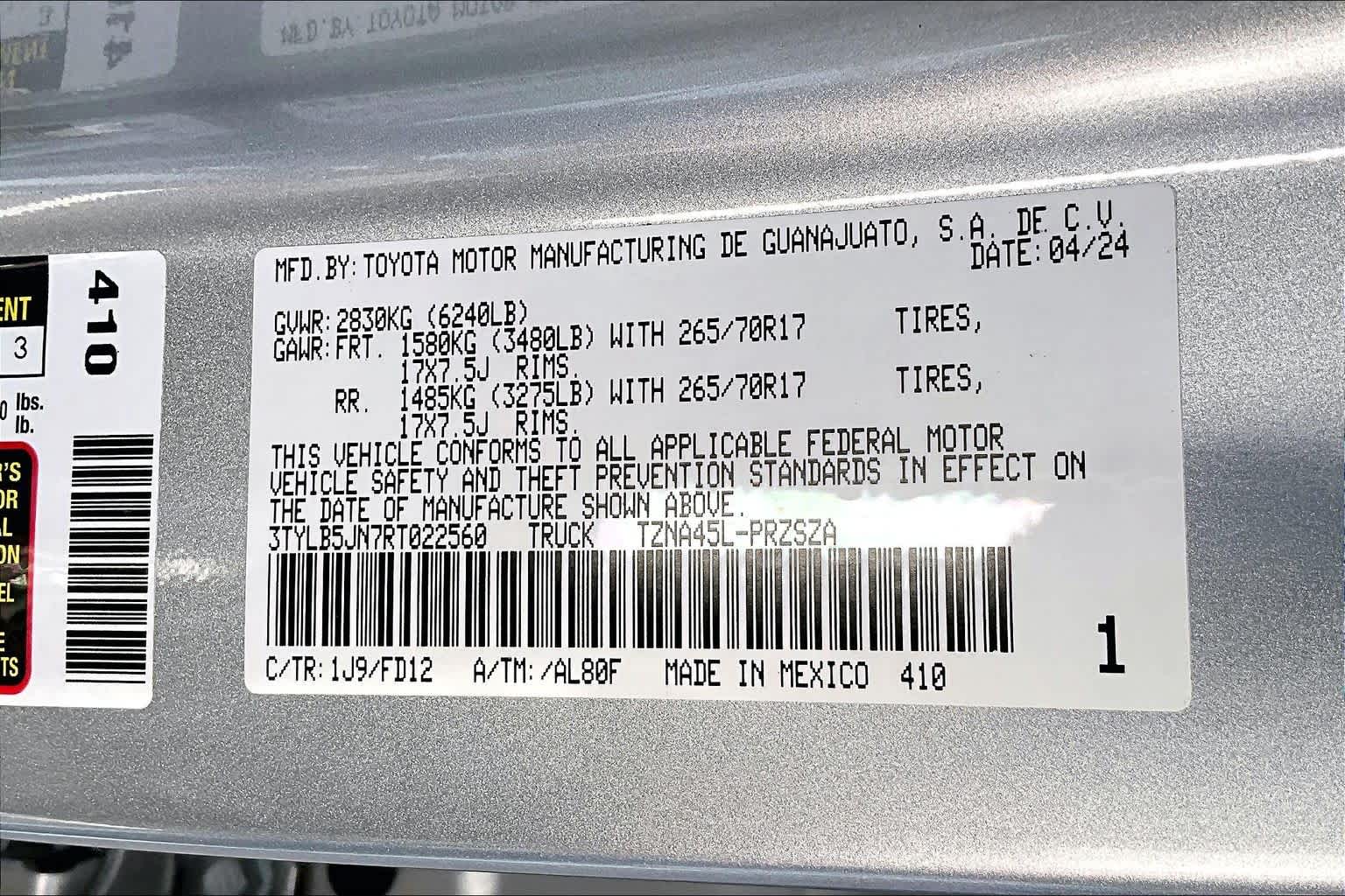 Thumbnail: 2024 Toyota Tacoma - 19