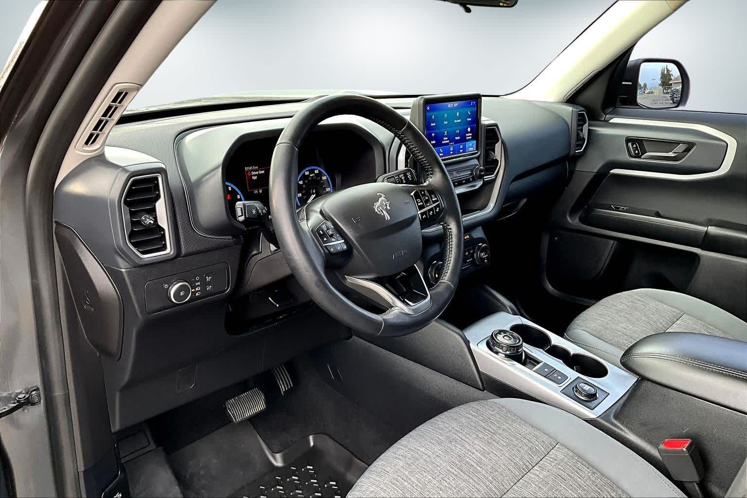 Thumbnail: 2021 Ford Bronco Sport - 2